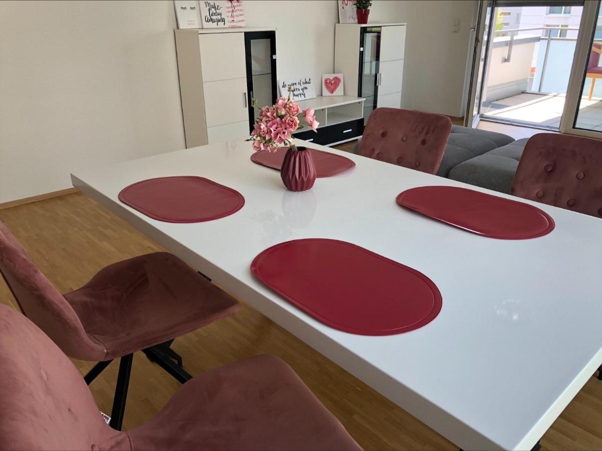 Moderne Alpenblick Apartment Фридрихсхафен Экстерьер фото